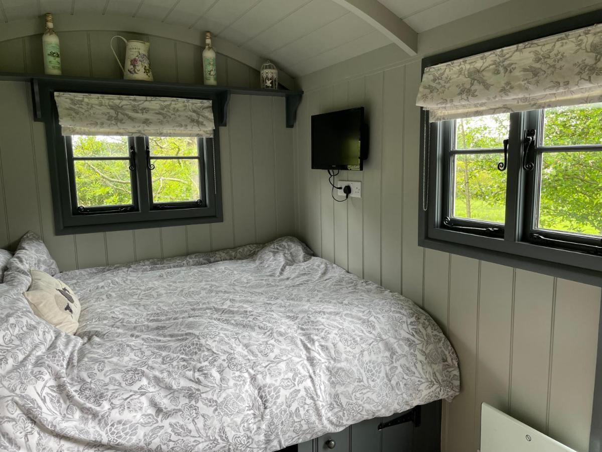Greatwood Shepherds Hut Battle Exteriör bild
