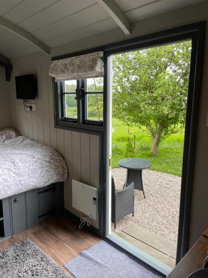 Greatwood Shepherds Hut Battle Exteriör bild
