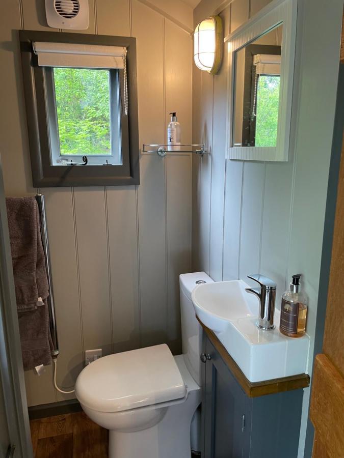Greatwood Shepherds Hut Battle Exteriör bild