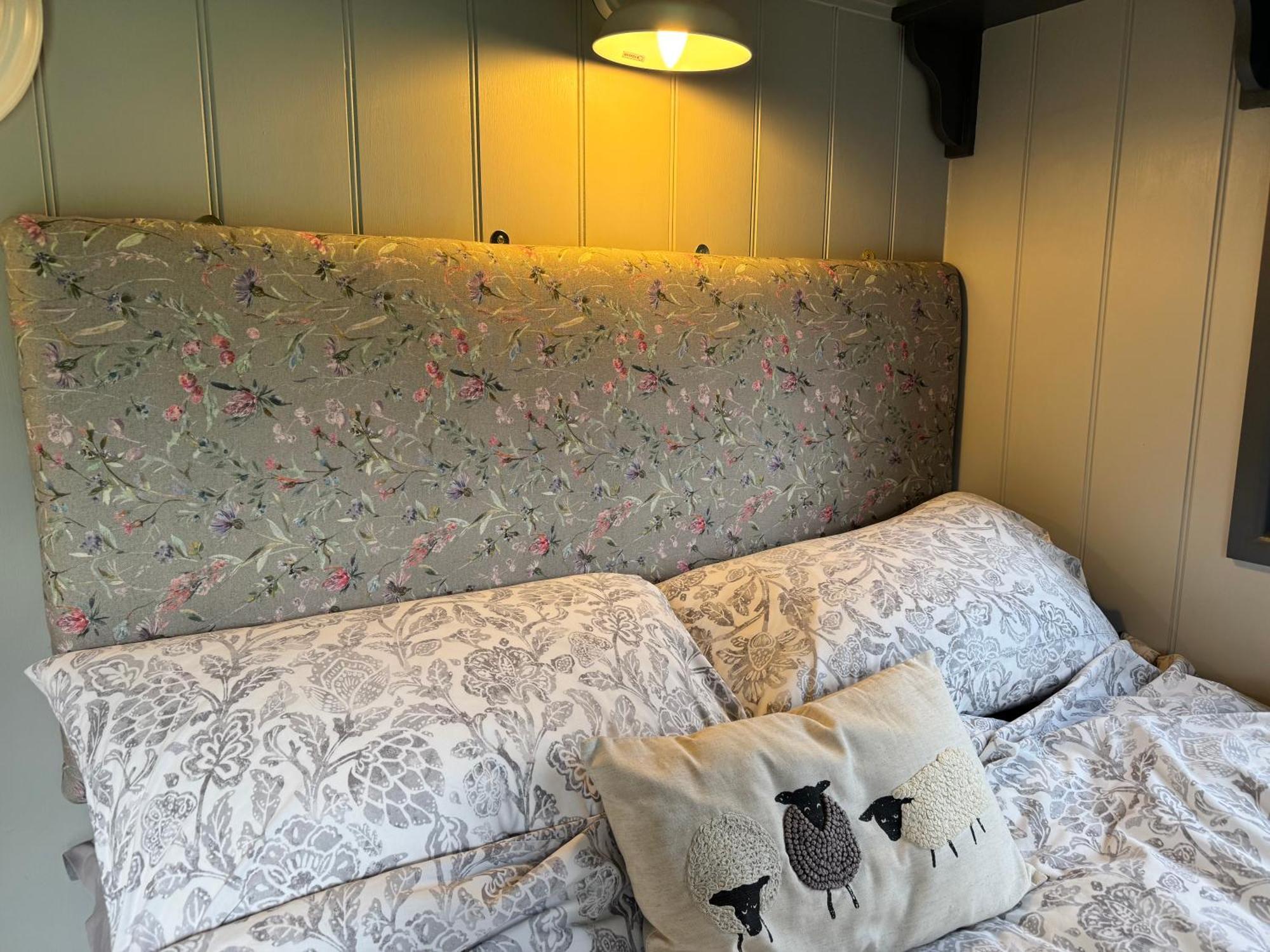 Greatwood Shepherds Hut Battle Exteriör bild